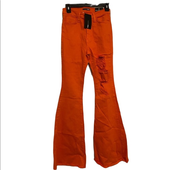 Fashion Nova ripped Flare/wide leg Jeans - Picture 3 of 8